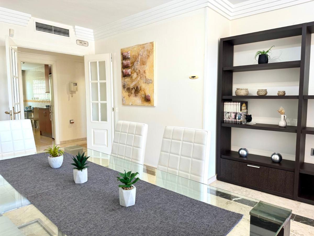 Moderno Apartamento Con Preciosas Vistas Al Mar En Urbanizacion Con Piscina - Rio Real 11 2G Marbella Buitenkant foto